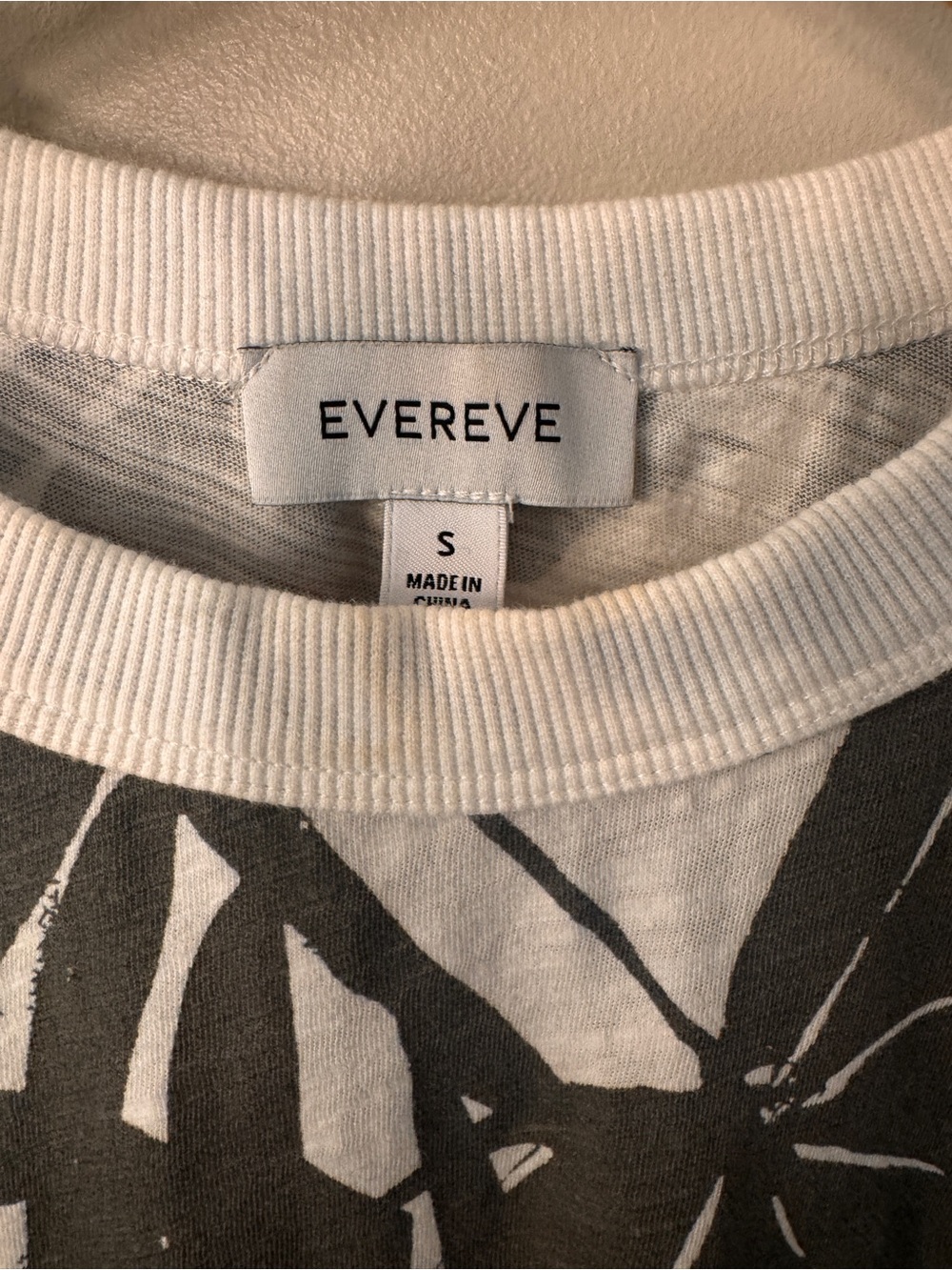 Evereve Black & White Botanical Muscle Tank with Red Stripe - Picture 3 of 3